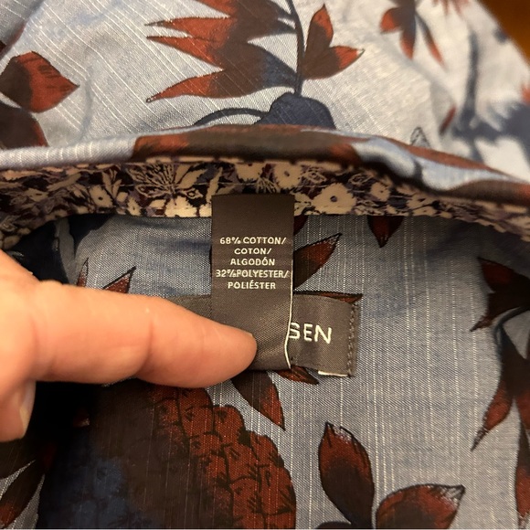 VAN HEUSEN Men’s Size 3XL Camp Shirt 
Pineapple & Floral Print Hawaiian Blue - Picture 9 of 12